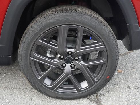 New 2026 Jeep Compass Limited image 11