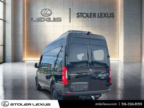 Used 2025 Mercedes-Benz Sprinter 2500 image 20