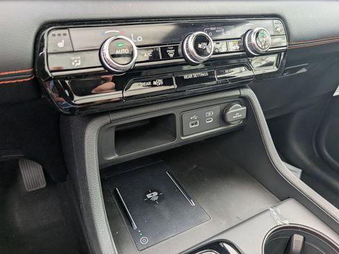 New 2025 Honda Pilot TrailSport image 13