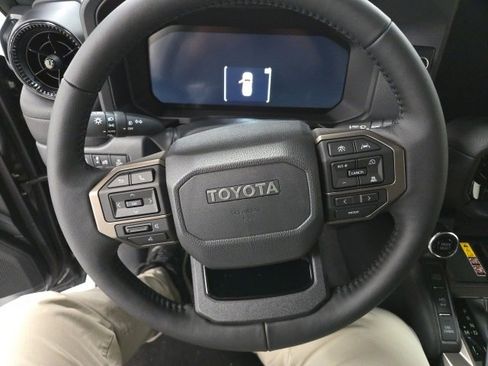 New 2026 Toyota Land Cruiser Base image 32