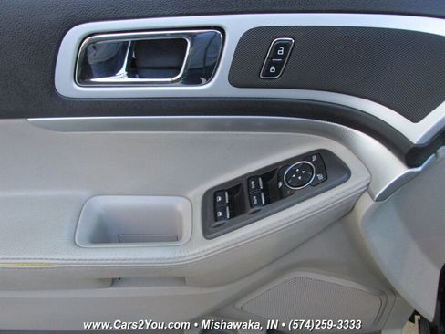 Used 2013 Ford Explorer XLT AWD/4WD image 10