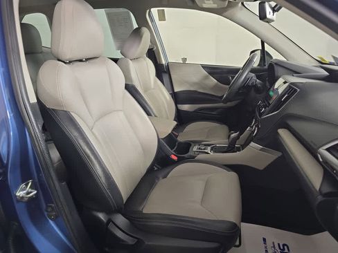 Used 2023 Subaru Forester Limited image 8