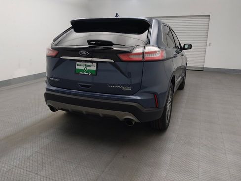 Used 2019 Ford Edge Titanium w/ Equipment Group 301A FWD image 7