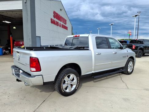 Used 2015 RAM 1500 Big Horn AWD/4WD image 3