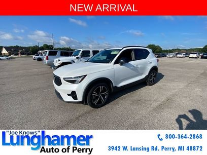 Used 2023 Volvo XC40 B5 Plus