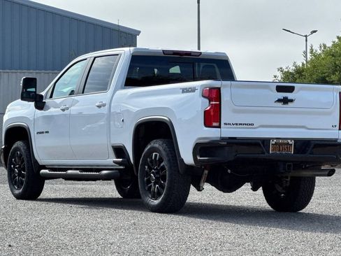 Used 2025 Chevrolet Silverado 2500 LT w/ Trail Boss Package AWD/4WD image 6
