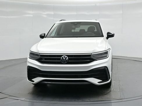 Used 2022 Volkswagen Tiguan SE R-Line FWD image 54