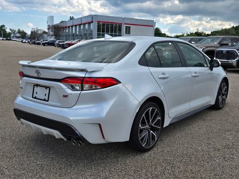 Used 2022 Toyota Corolla SE FWD image 6