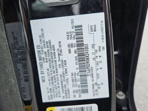 Used 2019 Ford Fusion Titanium AWD/4WD image 7