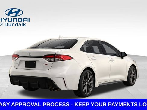 Used 2025 Toyota Corolla SE FWD image 2