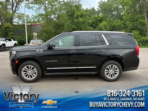 Used 2021 GMC Yukon SLT w/ SLT Luxury Plus Package AWD/4WD image 1