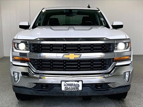 Used 2018 Chevrolet Silverado 1500 LT image 2