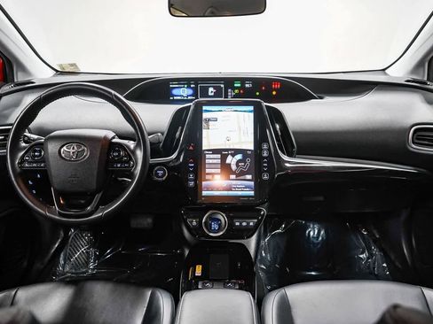 Certified 2022 Toyota Prius Prime XLE image 12