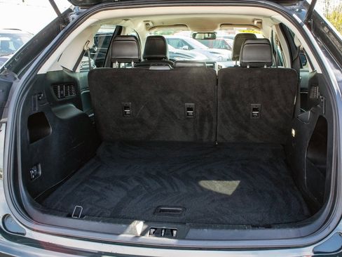 Used 2023 Ford Edge SEL image 6