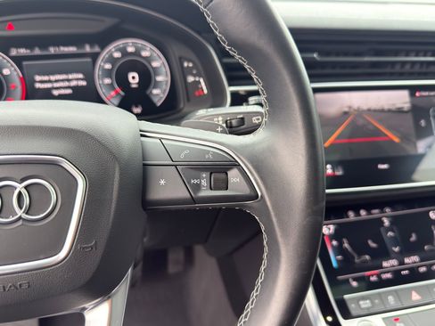 Used 2023 Audi Q8 Premium w/ Convenience Package image 13