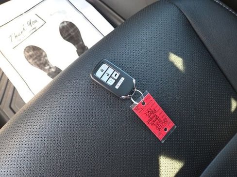 Used 2025 Honda Passport EX-L image 47