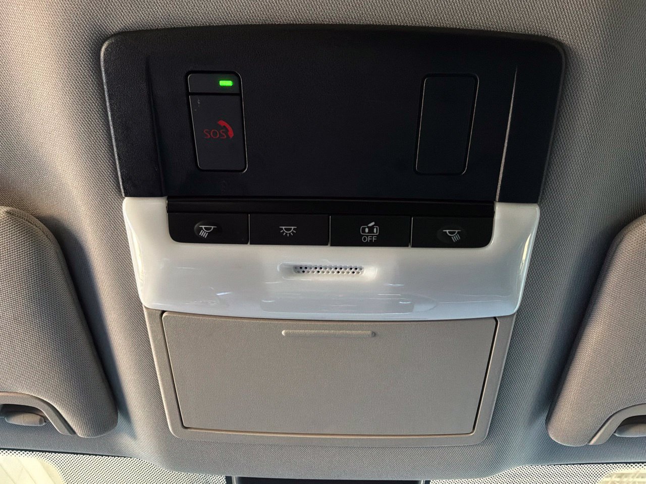 Used 2025 Nissan Altima 2.5 SV FWD image 17
