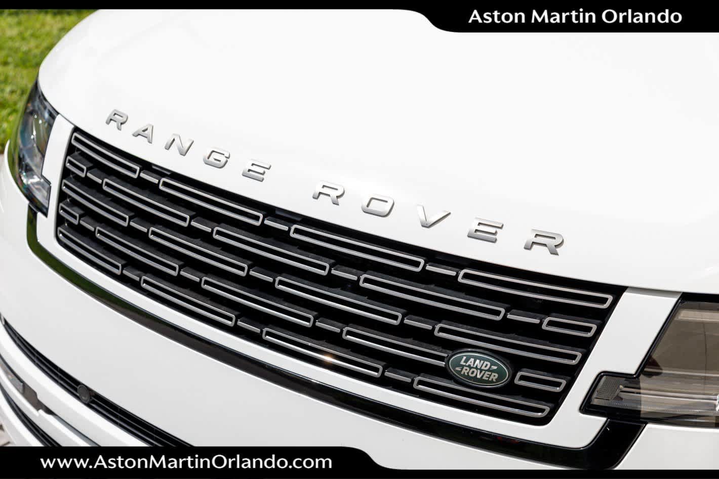 Used 2023 Land Rover Range Rover SE AWD/4WD image 8
