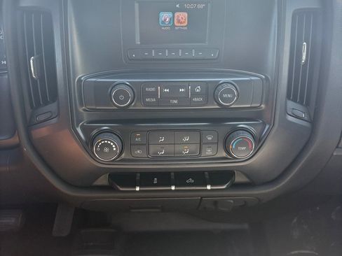 Used 2016 Chevrolet Silverado 2500 W/T w/ WT Convenience Package AWD/4WD image 16