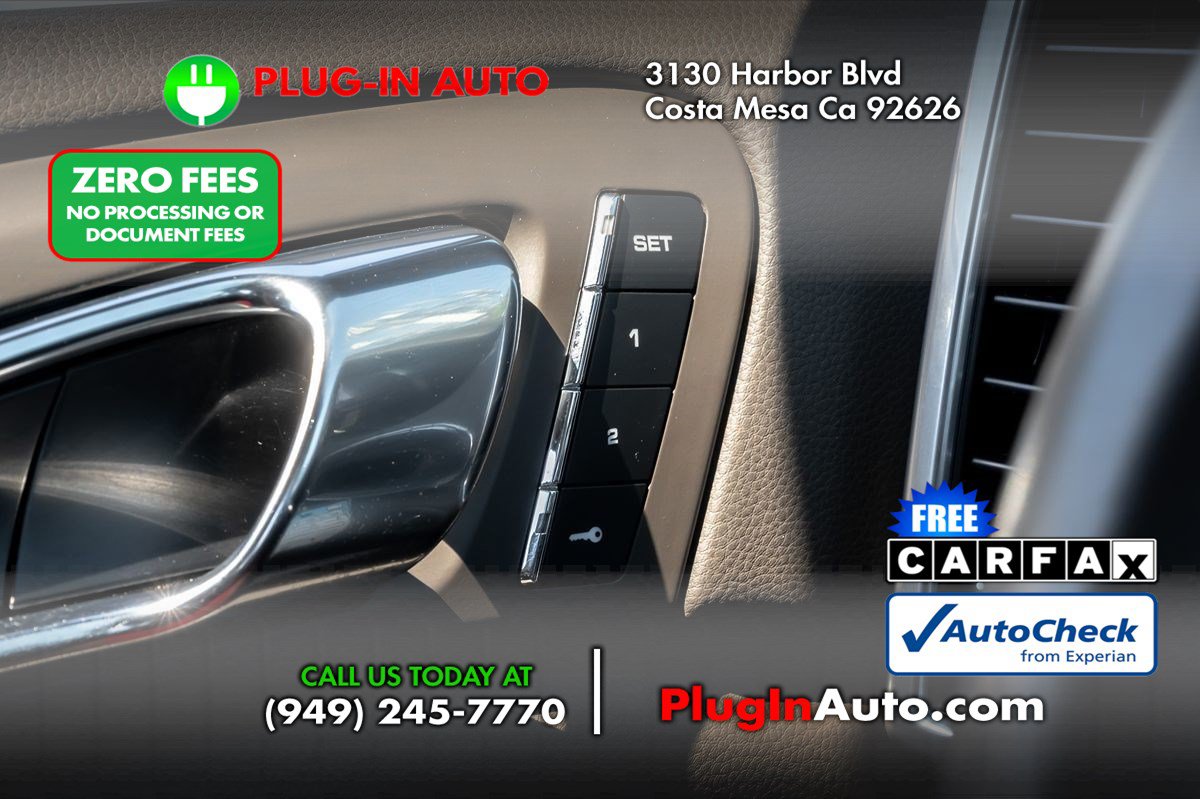 Used 2017 Porsche Cayenne Platinum Edition AWD/4WD image 22