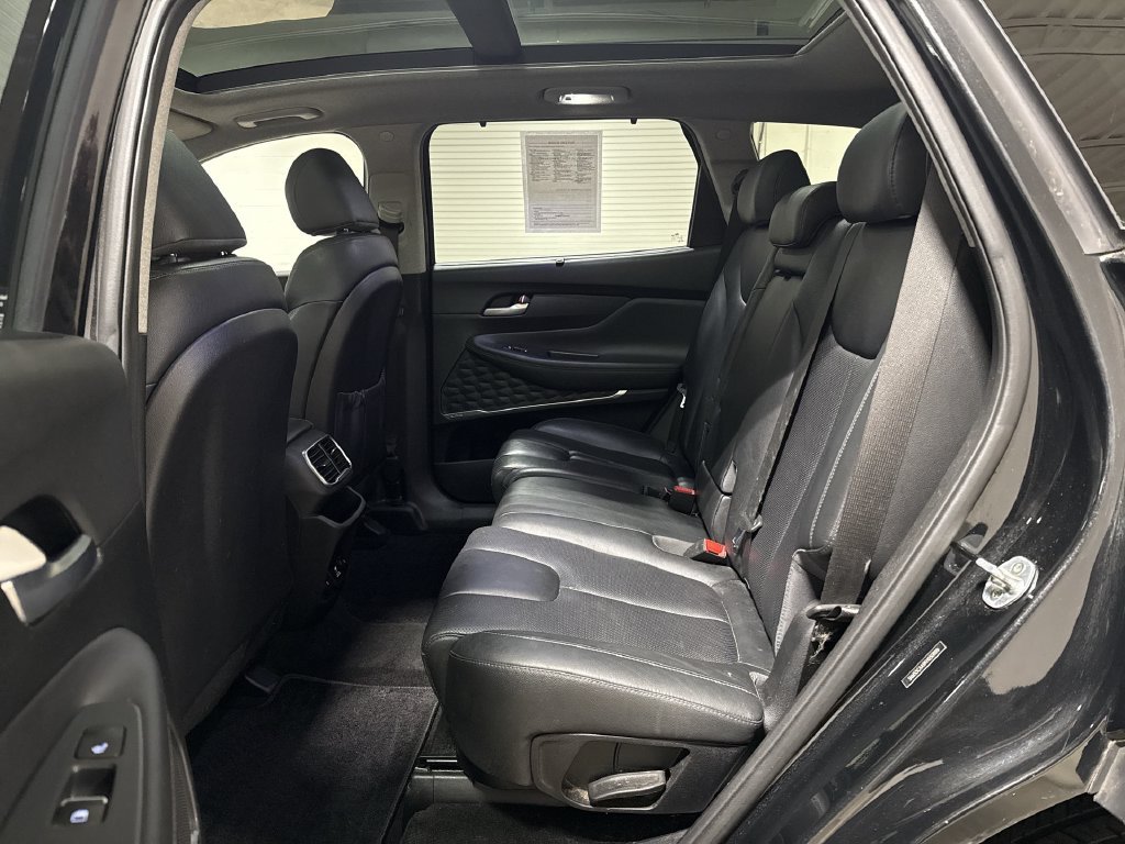 Used 2019 Hyundai Santa Fe AWD image 23