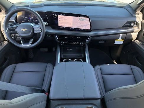 New 2026 Chevrolet Suburban LT w/ Comfort Package image 10