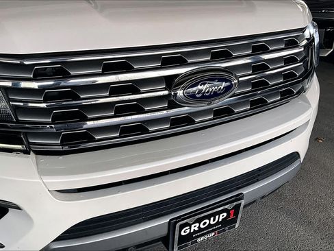 Used 2019 Ford Expedition Limited w/ Equipment Group 302A RWD image 29