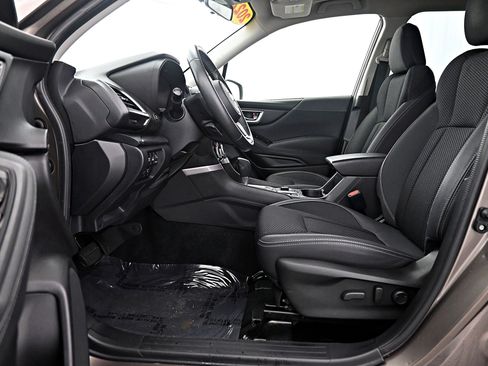 Used 2022 Subaru Forester Premium image 4