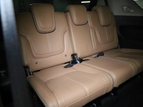 Used 2025 INFINITI QX80 Sensory AWD/4WD image 35