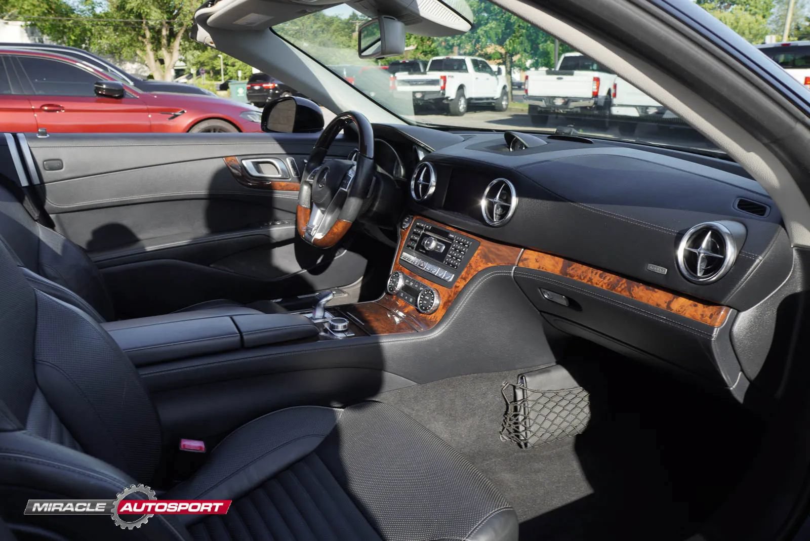 Used 2014 Mercedes-Benz SL 550 image 29