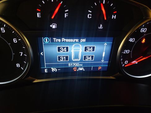 Used 2024 GMC Terrain SLE AWD/4WD image 6