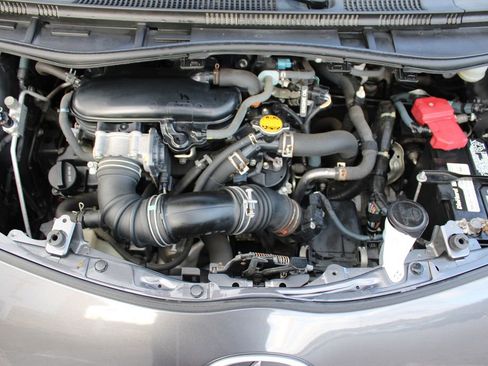 Used 2013 Scion iQ image 31