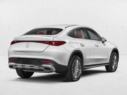 New 2026 Mercedes-Benz GLC 300 4MATIC image 2