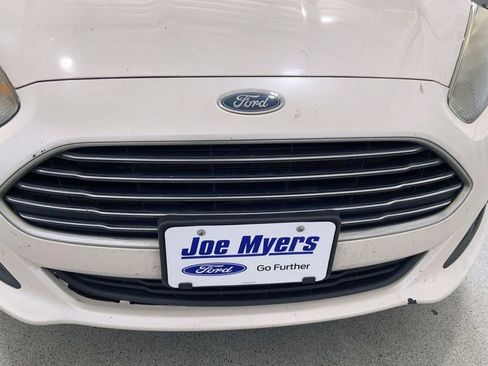 Used 2019 Ford Fiesta SE w/ Equipment Group 201A FWD image 27
