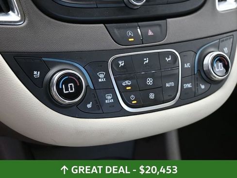 Used 2024 Chevrolet Malibu LT image 27