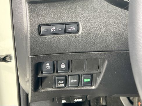 Used 2022 Nissan Rogue Sport S AWD/4WD image 10