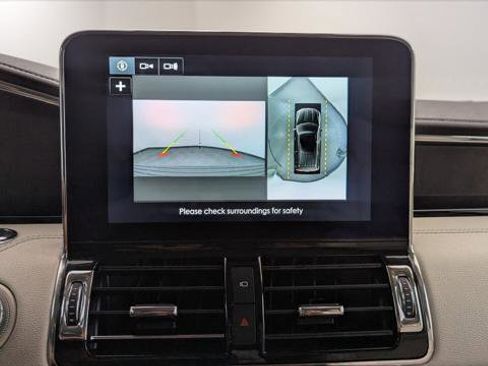 Used 2019 Lincoln Navigator Reserve AWD/4WD image 29