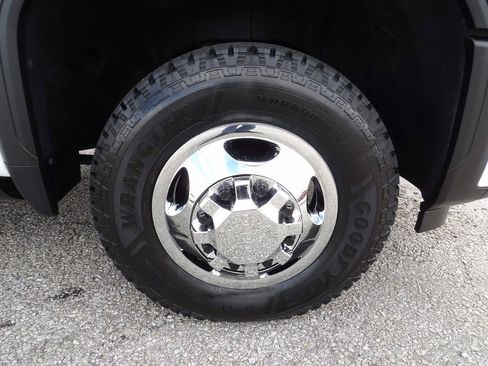 Used 2024 GMC Sierra 3500 Denali w/ Denali Reserve Package image 66