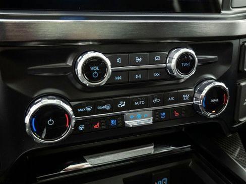 Used 2024 Ford F250 Lariat w/ Lariat Ultimate Package image 16