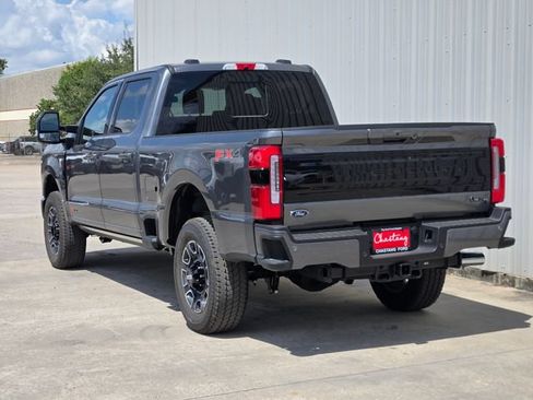 New 2026 Ford F250 Platinum AWD/4WD image 3
