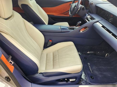 Used 2018 Lexus LC 500 Coupe image 14
