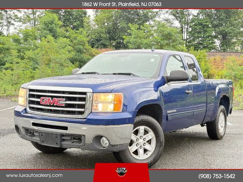 Used 2013 GMC Sierra 1500 SLE w/ Power Tech Package AWD/4WD image 1