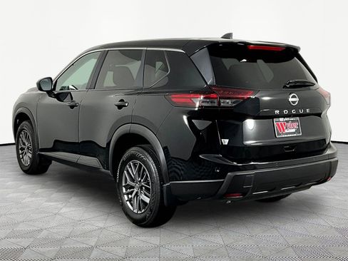 Certified 2026 Nissan Rogue S FWD image 4
