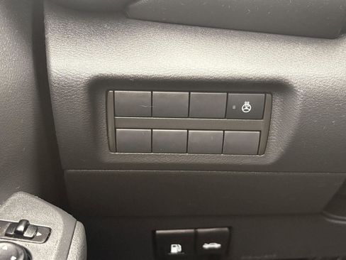 Used 2021 Nissan Kicks SR w/ SR Premium Package image 30