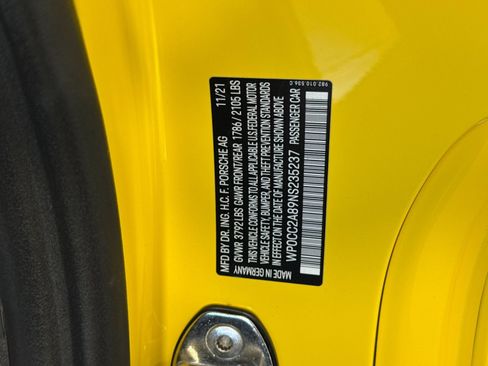 Certified 2022 Porsche 718 Boxster Spyder RWD image 29