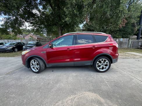 Used 2013 Ford Escape Titanium w/ Parking Technology Pkg FWD image 8