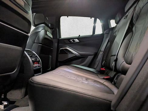 New 2026 BMW X6 M60i image 17