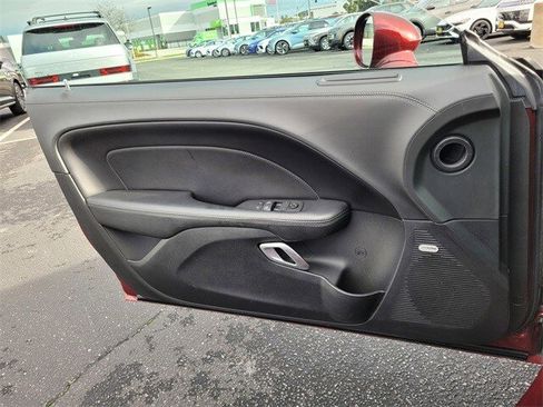 Used 2020 Dodge Challenger R/T w/ Plus Package image 27