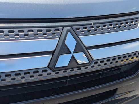 Used 2019 Mitsubishi Outlander SEL FWD image 11