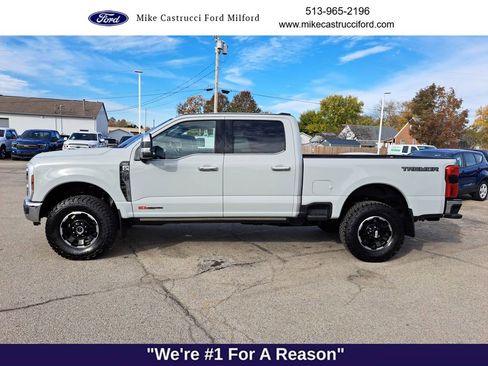 Used 2025 Ford F250 Lariat w/ Tremor Off-Road Package image 2